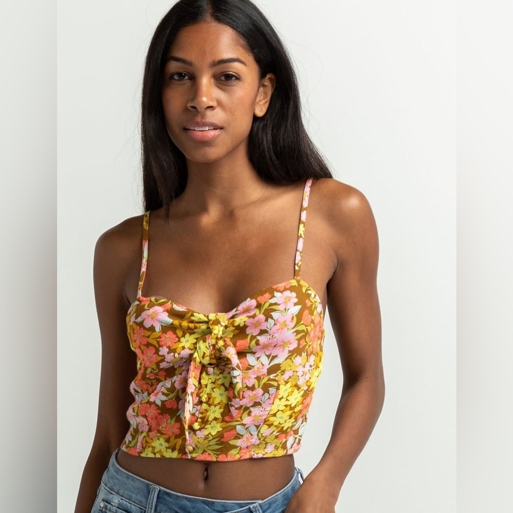 NWT - Billabong Wild Run Crop Top - Size L
